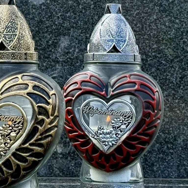 Znicz na jasny pomnik